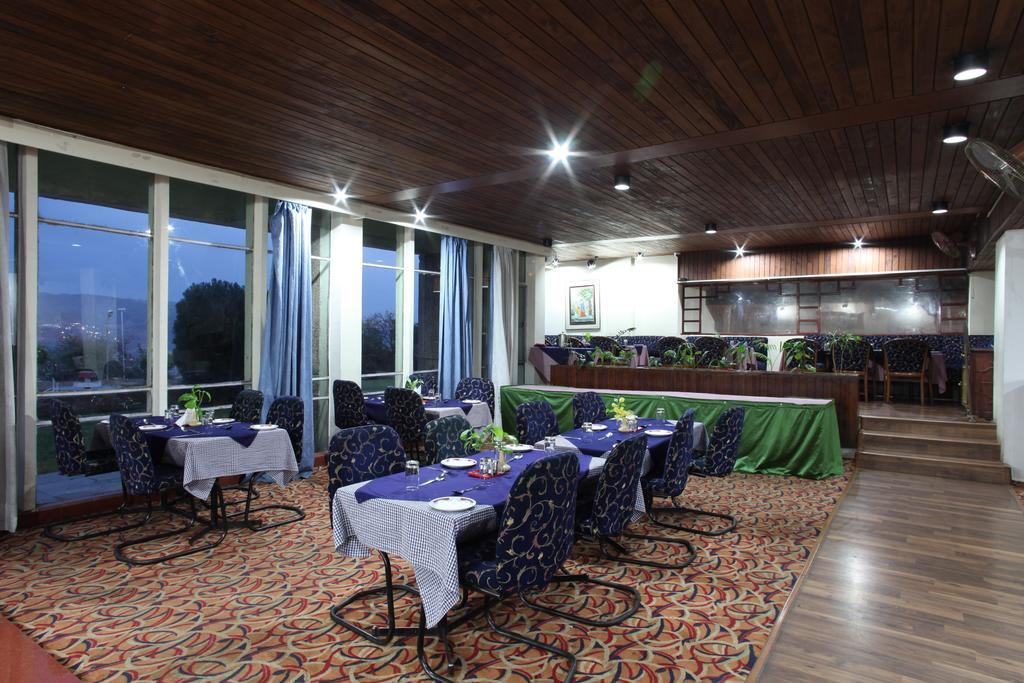 Hotel Jammu Ashok ภายนอก รูปภาพ