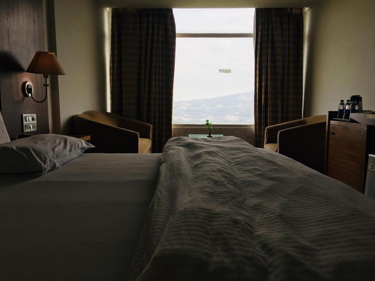 Hotel Jammu Ashok ภายนอก รูปภาพ